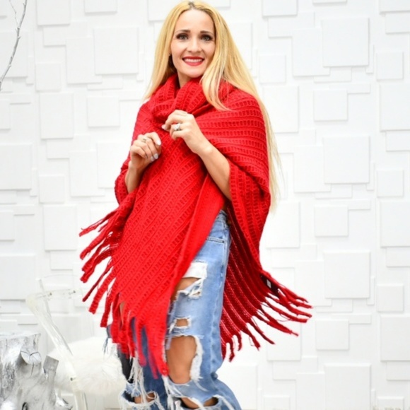 MODA ME COUTURE Sweaters - LAST 1 - Poncho Red